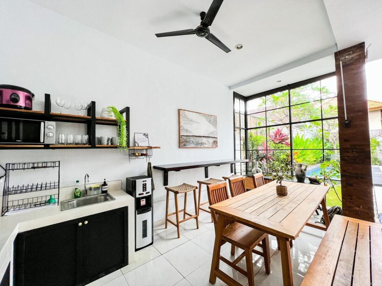 Island Boy Guesthouse T Prime Location In Canggu Dış mekan fotoğraf