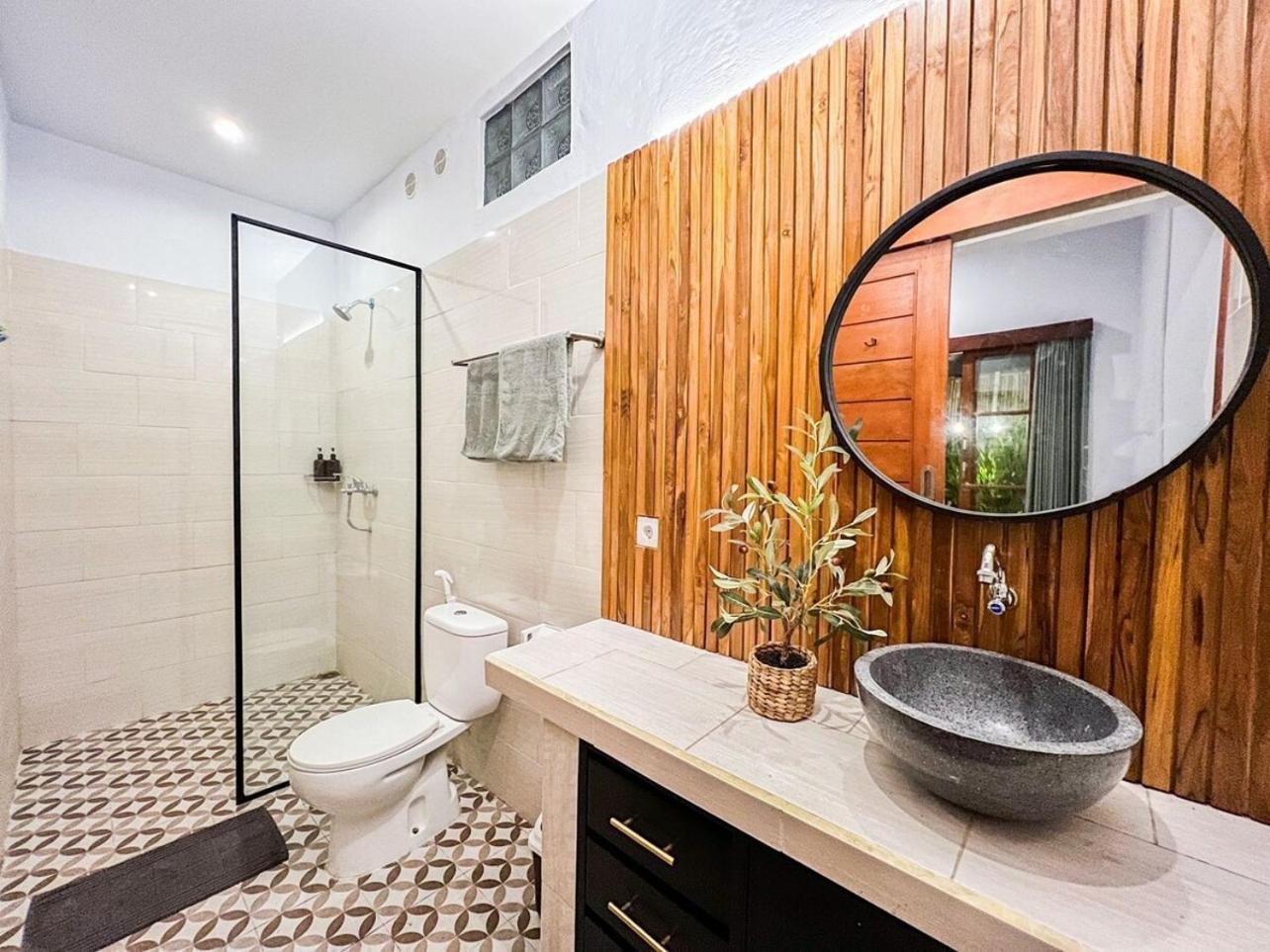 Island Boy Guesthouse T Prime Location In Canggu Dış mekan fotoğraf